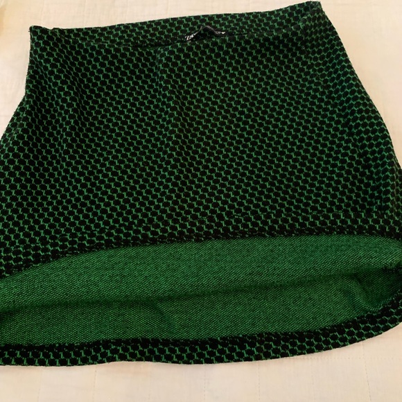 2/$20🔴ZARA ❤️KNIT MINI FLARED SKIRT💕NWOT - Picture 4 of 7